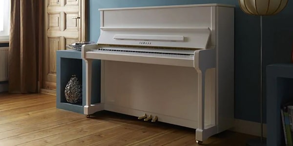 megamenu-pianos-droits