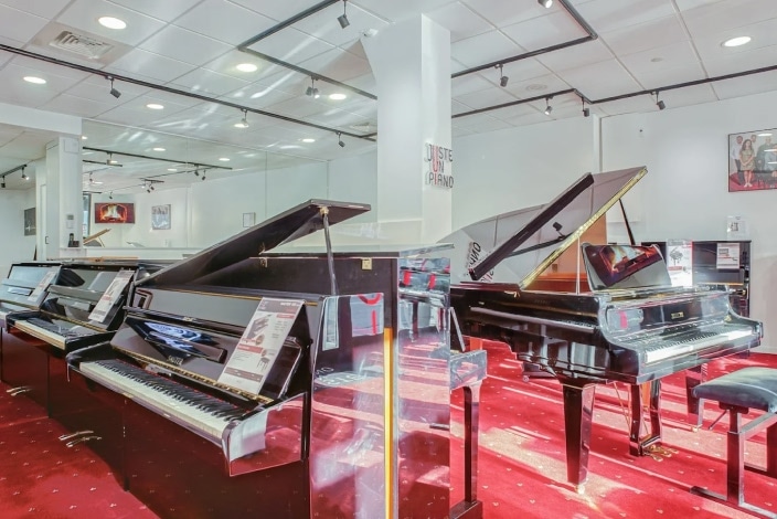 Showroom du magasin Juste un Piano à Levallois